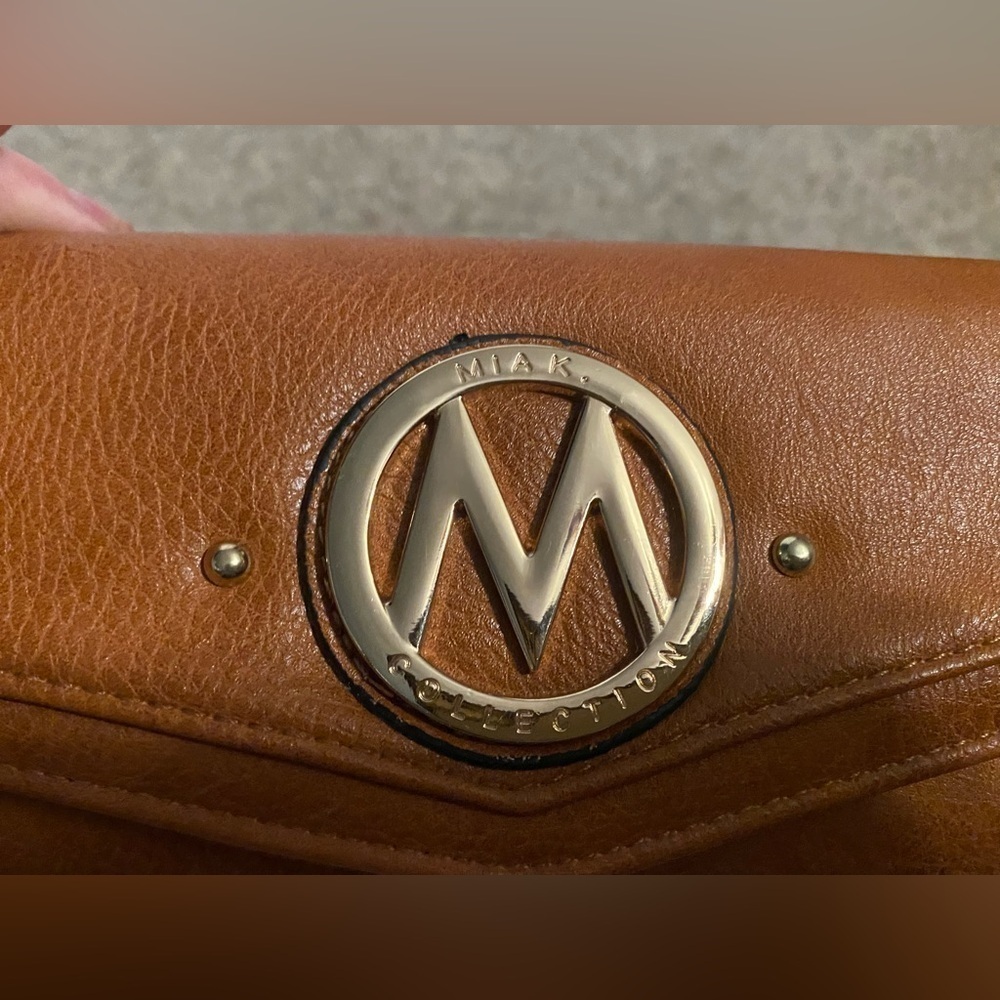 MFK Collection Wallet - Picture 2 of 5